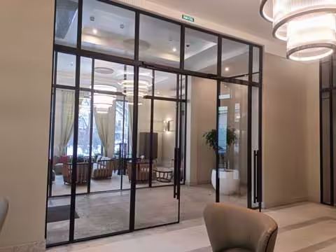 Стеклянные перегородки